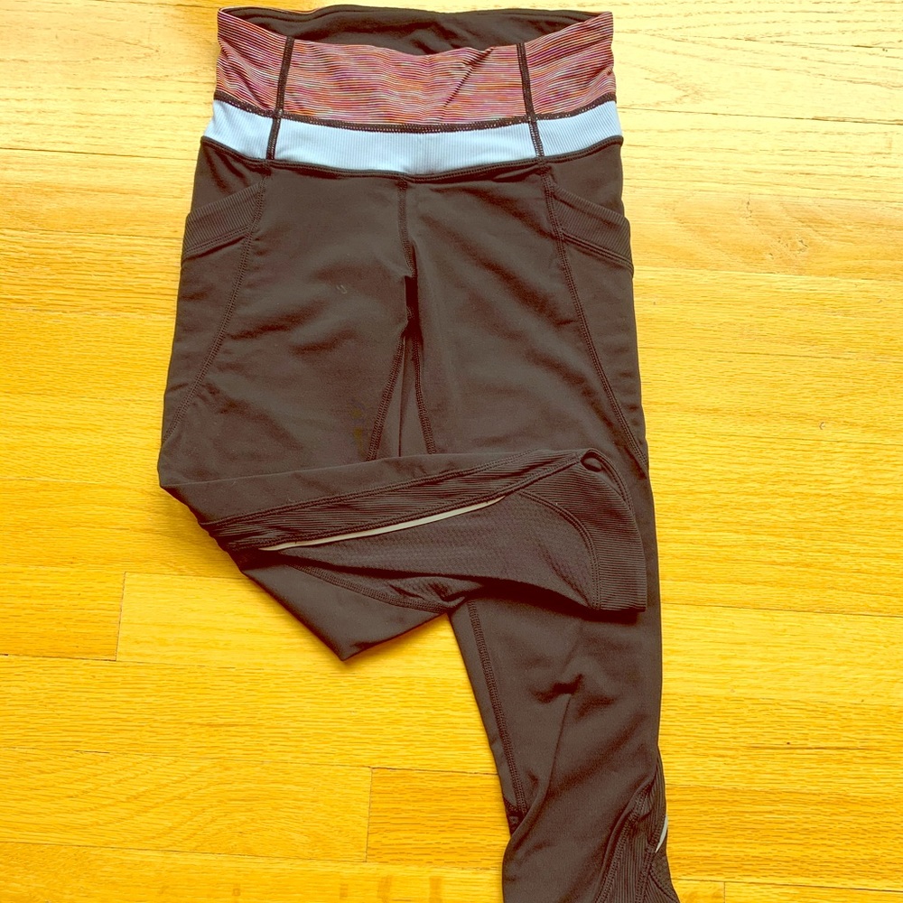 Lululemon running crop